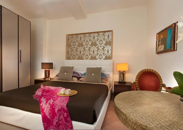 La Maison De Kappa Apartment *